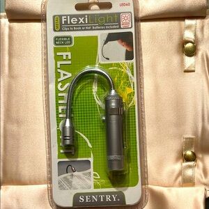 3/$18 Sentry FlexiLight LED60 Flashlight/bore light brand new
